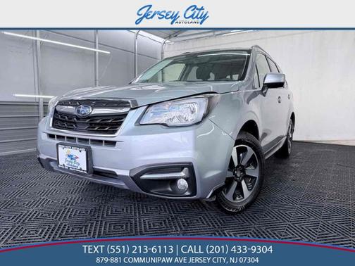 Ice Silver Metallic 2017 Subaru Forester 2.5i Limited