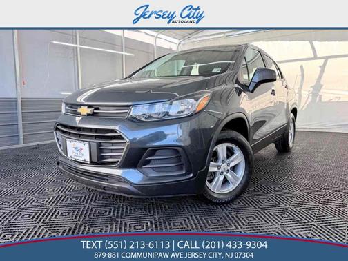 Shadow Gray Metallic 2021 Chevrolet Trax LS