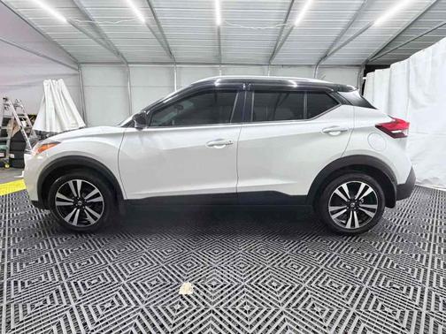 2019 Nissan Kicks SV