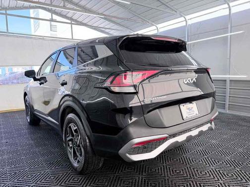 Fusion Orange 2023 Kia Sportage LX