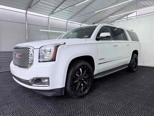 Summit White 2015 GMC Yukon XL Denali