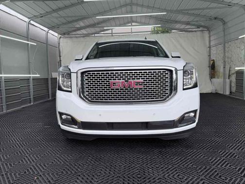 Summit White 2015 GMC Yukon XL Denali