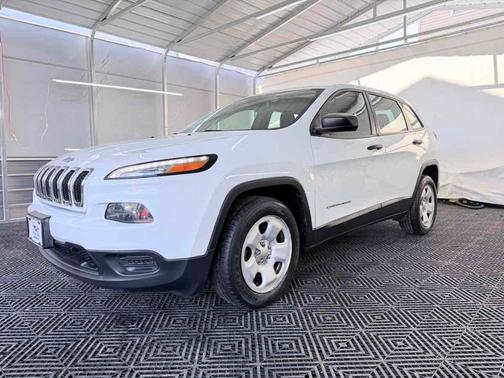 2015 Jeep Cherokee Sport