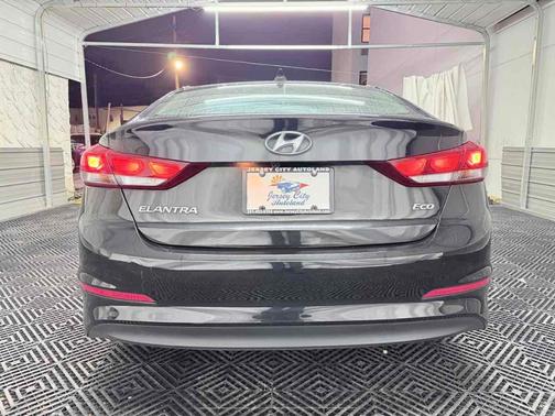 2018 Hyundai ELANTRA Eco