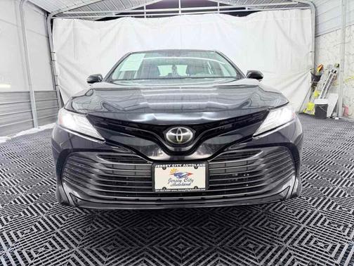 2019 Toyota Camry XLE
