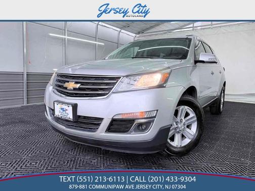 Silver Ice Metallic 2014 Chevrolet Traverse 2LT