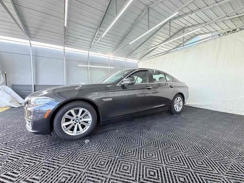 Carbon Black Metallic 2016 BMW 528 i xDrive
