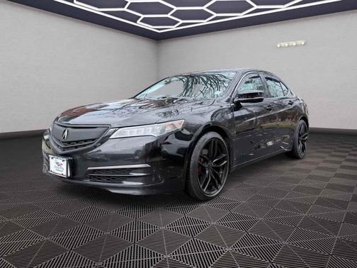 2017 Acura TLX w/Technology Package