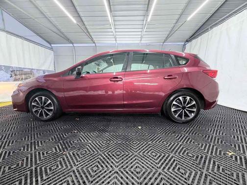 2019 Subaru Impreza 2.0i