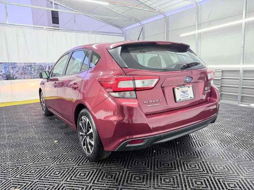 2019 Subaru Impreza 2.0i