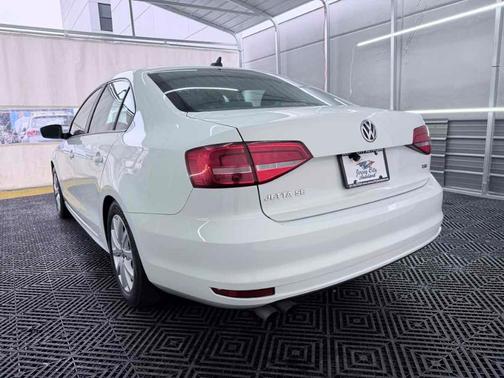 2015 Volkswagen Jetta 1.8T SE