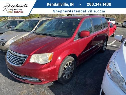 2014 Chrysler Town & Country Touring