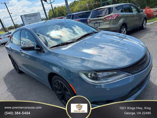 2015 Chrysler 200 S
