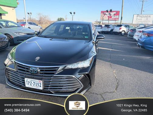 2020 Toyota Avalon Hybrid XLE