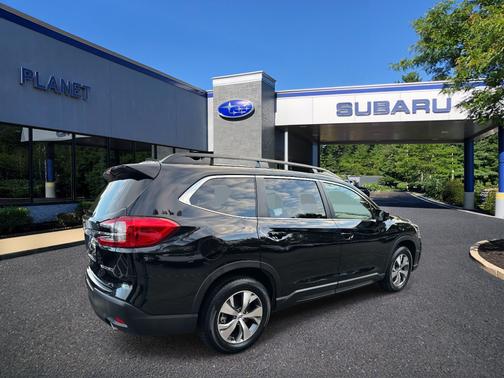 2024 Subaru Ascent Premium