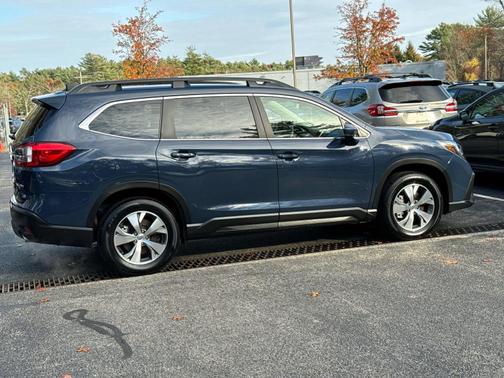 2024 Subaru Ascent Premium