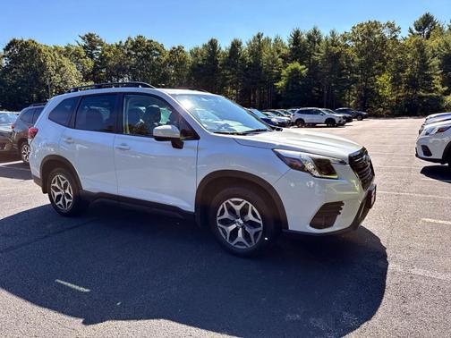 2022 Subaru Forester Premium