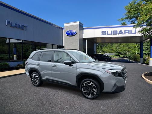 2025 Subaru Forester Premium Hybrid