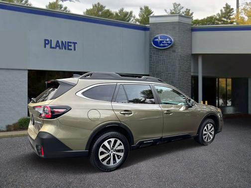 2022 Subaru Outback Premium