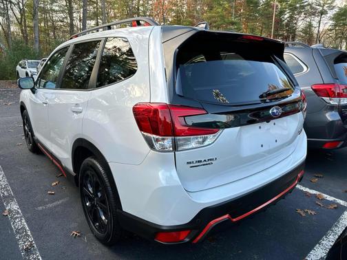 2024 Subaru Forester Sport