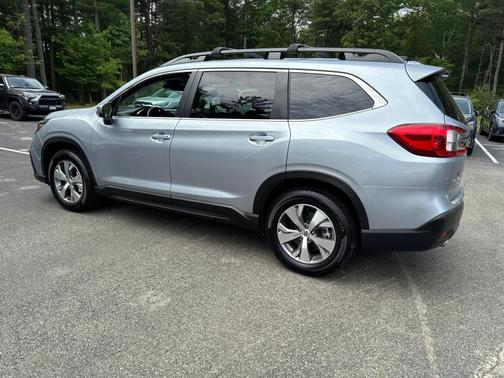 2024 Subaru Ascent Premium