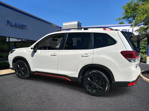 2024 Subaru Forester Sport
