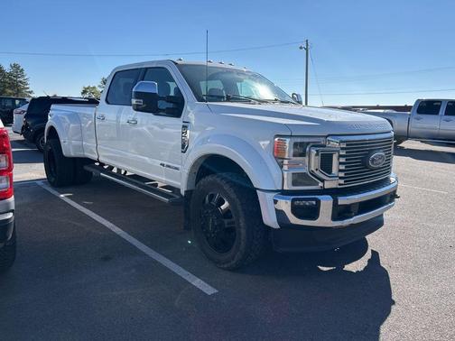 2022 Ford F-450 Lariat