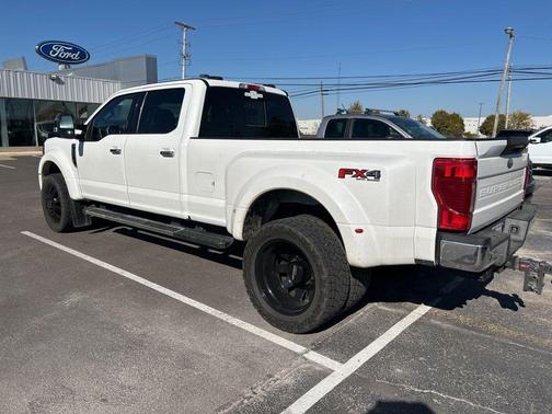 2022 Ford F-450 Lariat