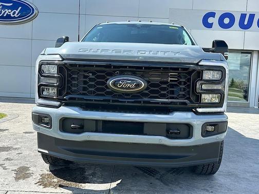 2026 Ford F-350 Lariat Super Duty