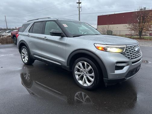 2023 Ford Explorer Platinum