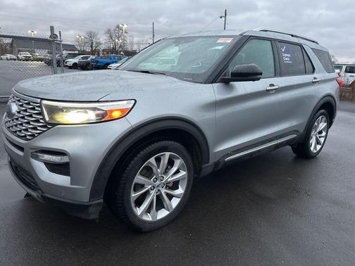 2023 Ford Explorer Platinum