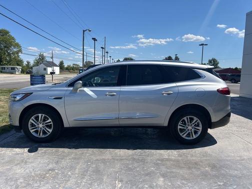 2020 Buick Enclave Essence