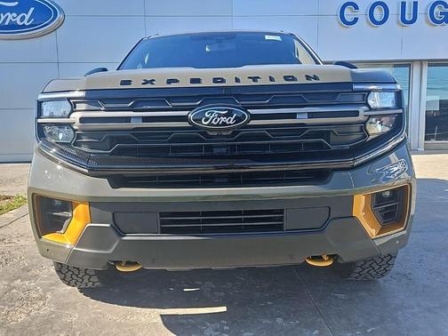 2025 Ford Expedition Tremor