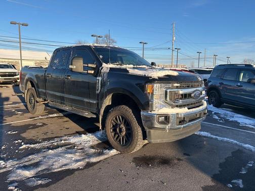 2022 Ford F-350 XLT