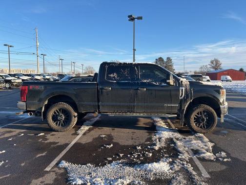2022 Ford F-350 XLT