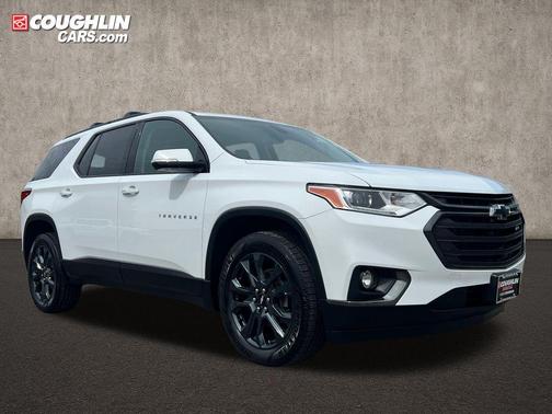 Summit White 2019 Chevrolet Traverse RS