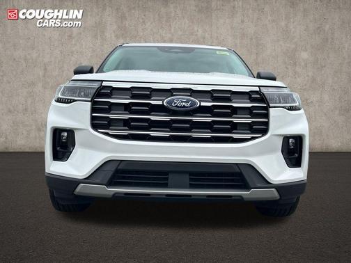Star White 2026 Ford Explorer Active