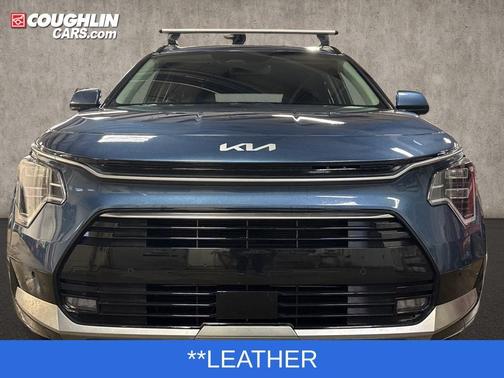 2023 Kia Niro Plug-In Hybrid SX Touring