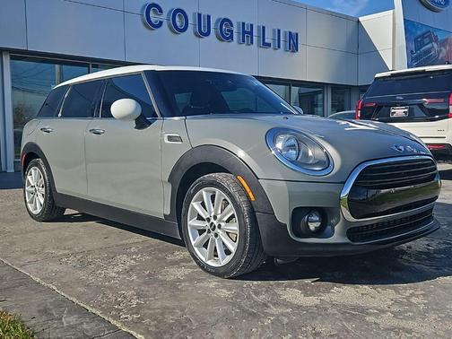 2017 MINI Clubman Cooper