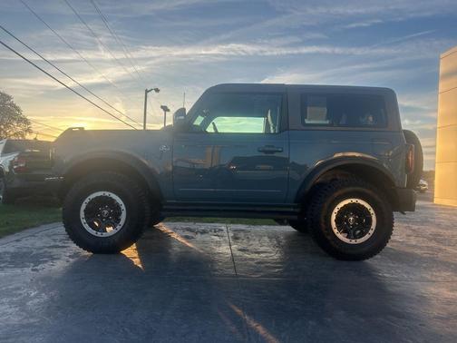 2022 Ford Bronco Outer Banks