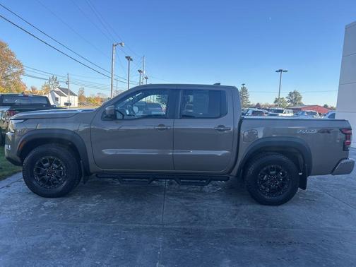 2022 Nissan Frontier PRO-4X