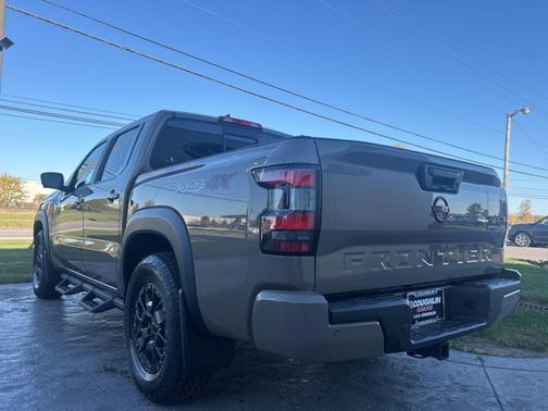 2022 Nissan Frontier PRO-4X