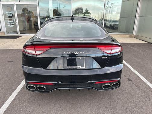 2023 Kia Stinger GT2