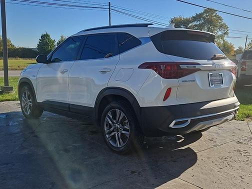 2023 Kia Seltos S