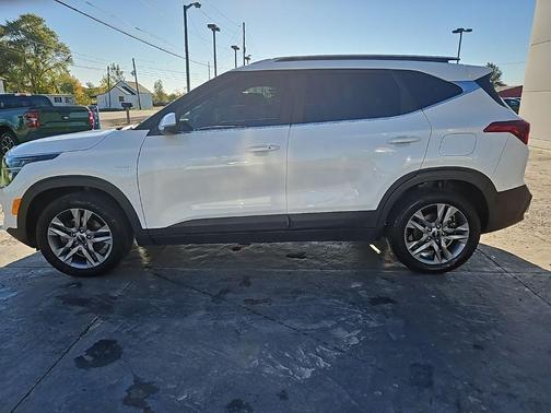 2023 Kia Seltos S