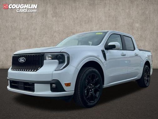 Space White Metallic 2026 Ford Maverick Lobo Standard