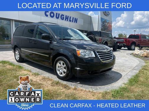 2010 Chrysler Town & Country Touring Plus