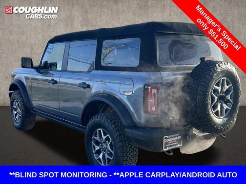 Gray Metallic 2025 Ford Bronco Badlands