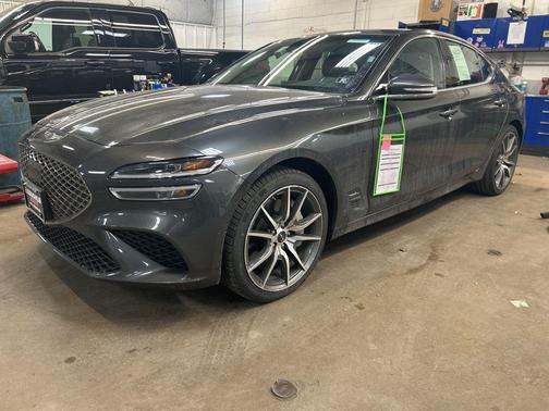 2025 Genesis G70 2.5T