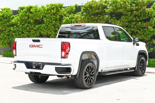 Summit White 2023 GMC Sierra 1500 Elevation